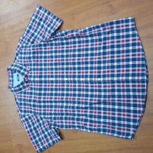 Izod button down